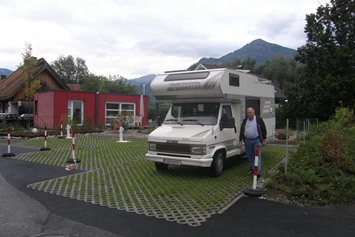 Wohnmobilstellplatz: Das erste WoMo 2010 auf unserem Stellplatz. - MINI -Stellplatz in Dornbirn