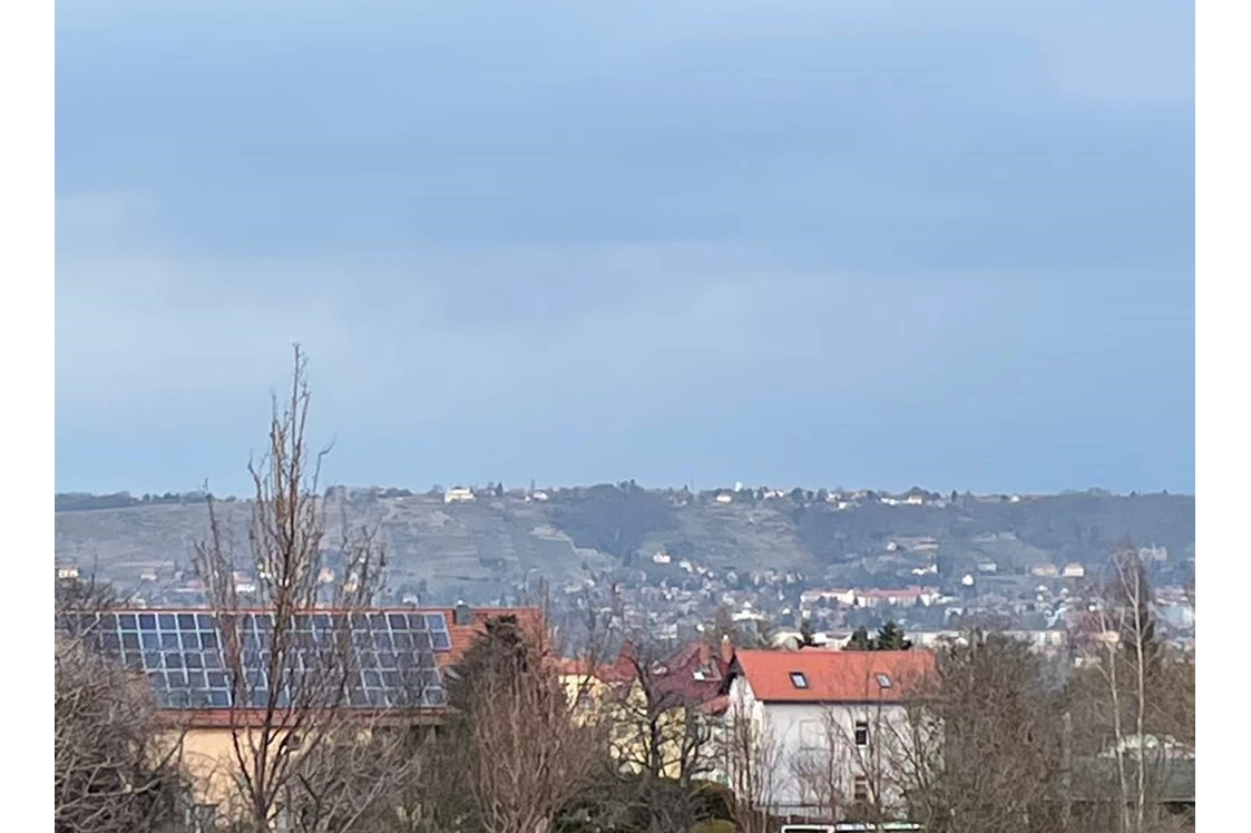 Wohnmobilstellplatz: Panoramablick vom Stellplatz - Panoramablick: Radebeul-Dresden-Sächs.Schweiz