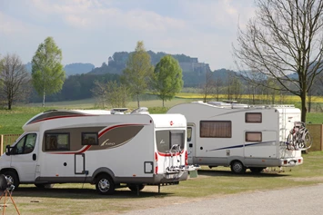 Wohnmobilstellplatz: Camping-Stellplatz Struppen