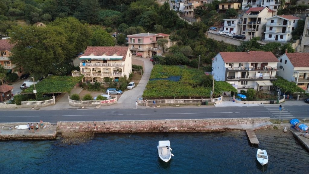 Wohnmobilstellplatz: Camping Verige