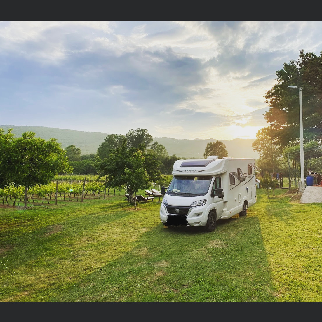 Wohnmobilstellplatz: Purple Eye Estate - (Camping-ground and Winery Jokaš)