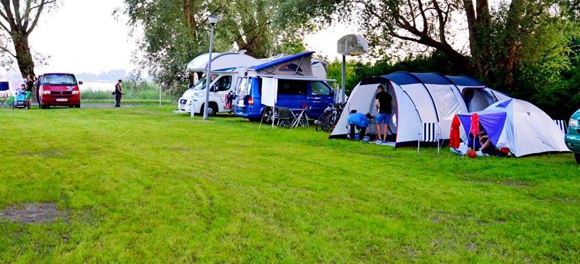 Wohnmobilstellplatz: Herbals Glamping