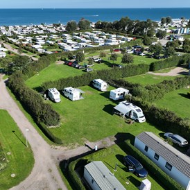 Wohnmobilstellplatz: nur 150 m vom Strand entfernt - Campingplatz Behnke