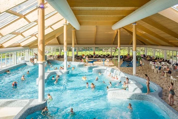 Wohnmobilstellplatz: Hallenbad im Ferienpark De Krim - Vakantiepark de Krim