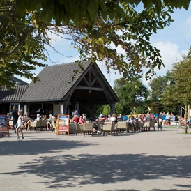 Wohnmobilstellplatz: Zentrum vom Ferienpark De Krim - Vakantiepark de Krim