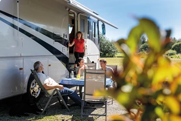 Wohnmobilstellplatz: Wohnmobilstellplatz "Achdorfer Tal"