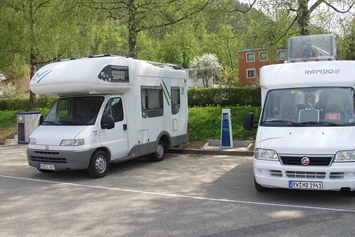 Wohnmobilstellplatz: Parkplatz Wöhrd