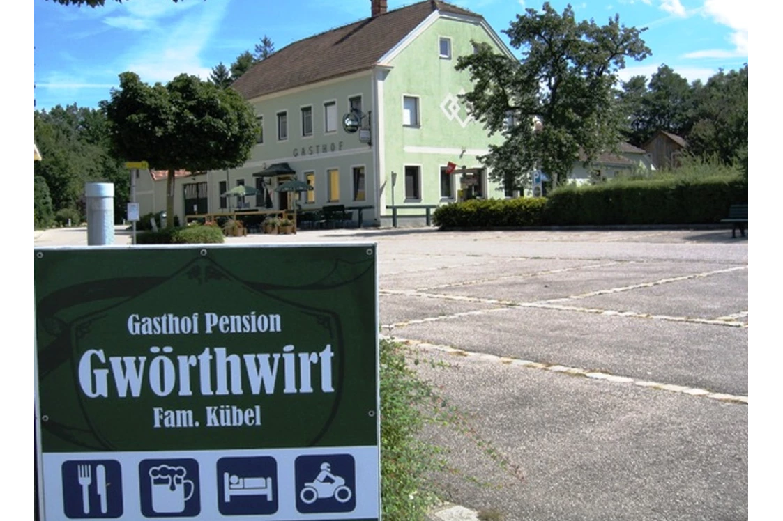 Wohnmobilstellplatz: Stellplatz beim Gwörthwirt