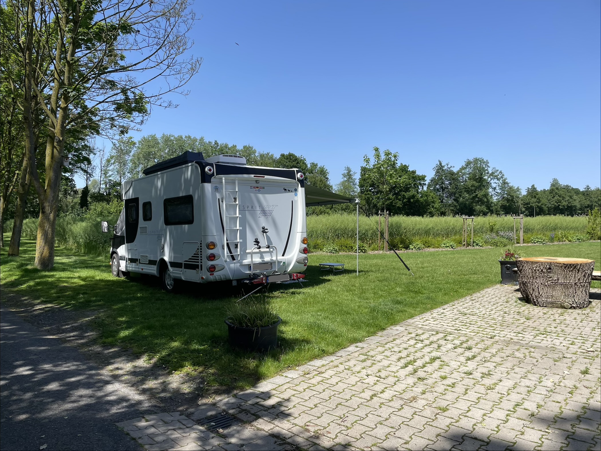 Wohnmobilstellplatz: Stellplatz mit Schatten - Stellplatz Ochtrup Langenhorst