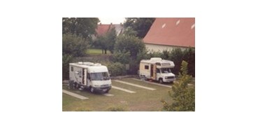 Reisemobilstellplatz - Hunde erlaubt: Hunde erlaubt - Illertissen - Homepage http://www.laupheim.de - Schloss Großlaupheim