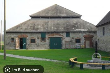 Wohnmobilstellplatz: Historischer Schafstall,gebaut von Gottfried Bandhauer. - Schafstall Grimschleben 