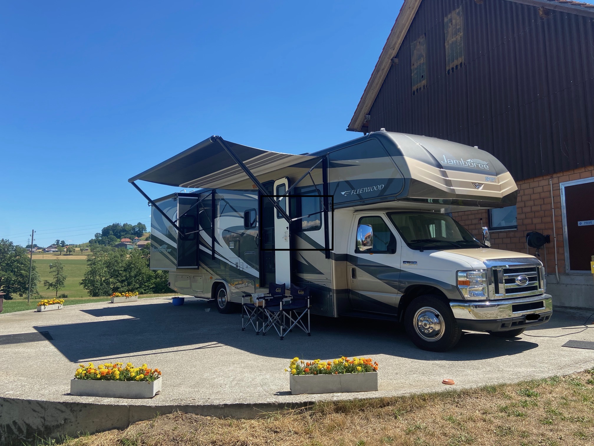 área camper - Friburgo - Wellnesshof „P. WELLNESS CLASSIC THAIMASSAGE“