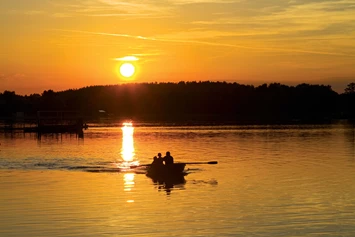 Wohnmobilstellplatz: Abendstimmung Klopeiner See - Landhaus Noreia's Wiese nahe Klopeiner See