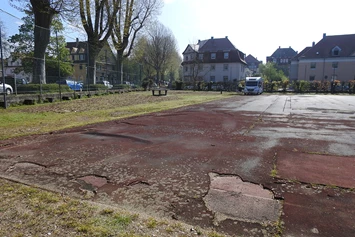 Wohnmobilstellplatz: Wohnmobil-Stellplatz am Bildungshaus St. Bernhard in Rastatt