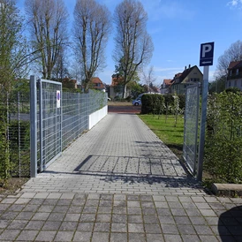 Wohnmobilstellplatz: Wohnmobil-Stellplatz am Bildungshaus St. Bernhard in Rastatt