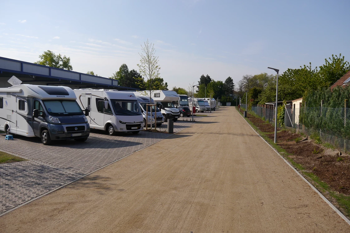 Wohnmobilstellplatz: Ihr Kurzurlaub: Machen Sie Halt in Mannheim!  - Wohnmobilstellplatz Mannheim-Neuostheim