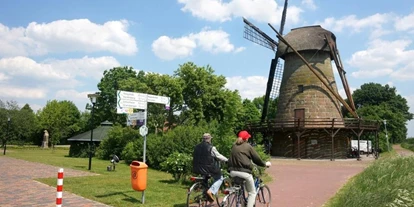 Reisemobilstellplatz - Art des Stellplatz: bei Gewässer - Hoogeveen - Wohnmobilstellplatz Laar an der Mühle