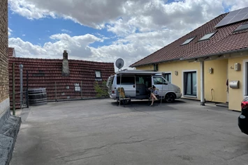 Wohnmobilstellplatz: Sonnenhof beim Weingut Jung und Knobloch