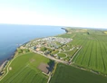 Wohnmobilstellplatz: Luftaufnahme vom Campingplatz - Stellplatz am Camping Klausdorfer Strand