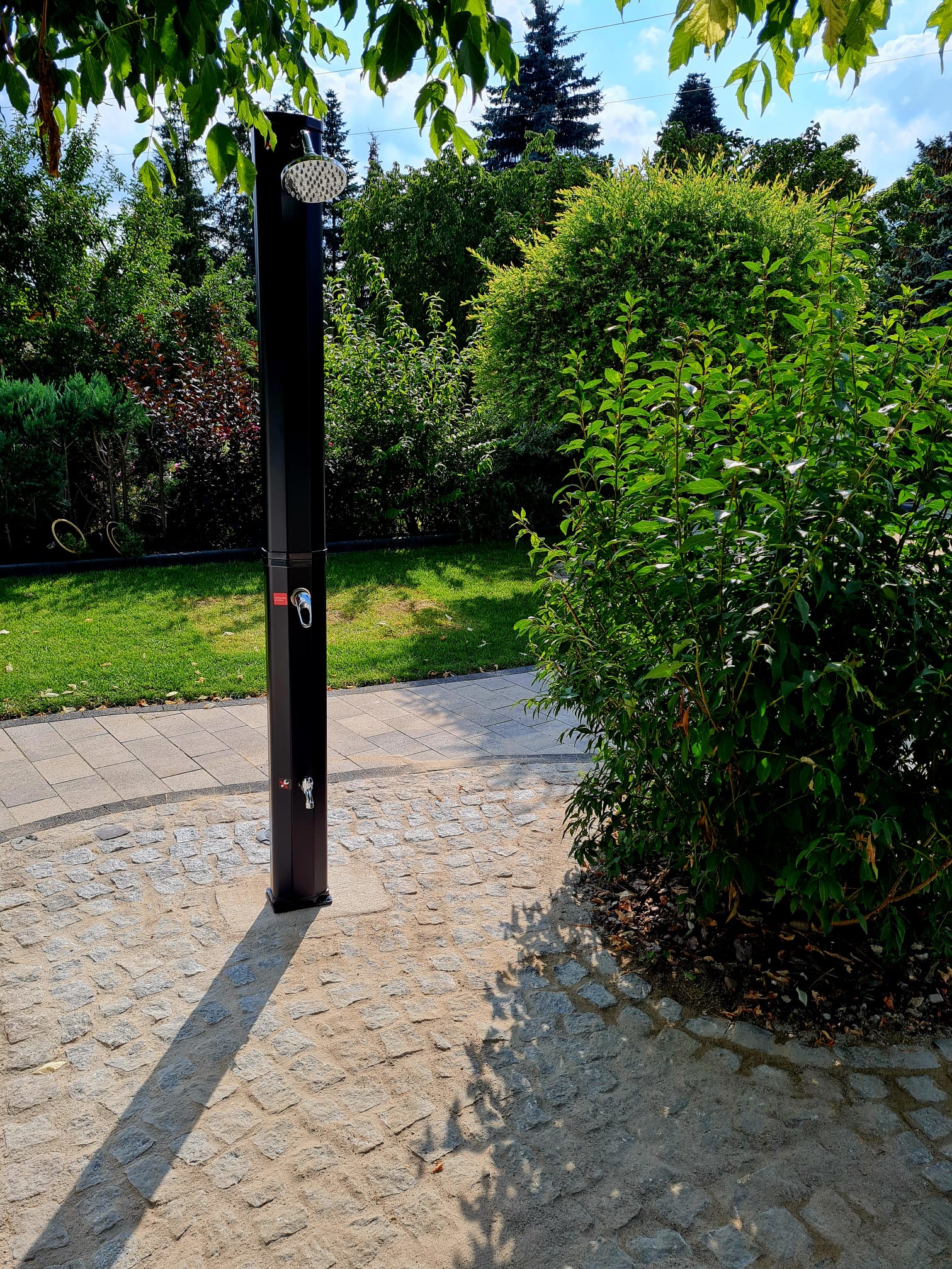 Wohnmobilstellplatz: Solar Dusche - Kein Trinkwasser - Stellplatz am Ferienhaus Grüner Bungalow - area, Leisure time, parking spaces, Sanitary