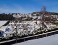 Wohnmobilstellplatz: Blick auf den Wohnmobilpark  - Wohnmobilpark Winterberg