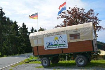 Wohnmobilstellplatz: organisierte Planwagenfahrten - Wohnmobilpark Winterberg