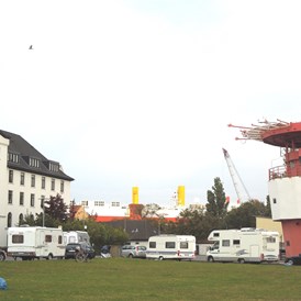 Wohnmobilstellplatz: Stellplatz Havencamp
