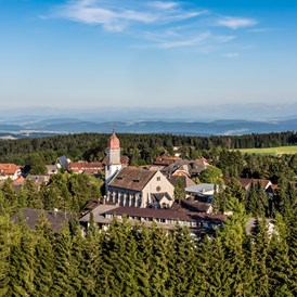 Wohnmobilstellplatz: Das "Dorf am Himmel" Höchenschwand - Natursportzentrum Höchenschwand