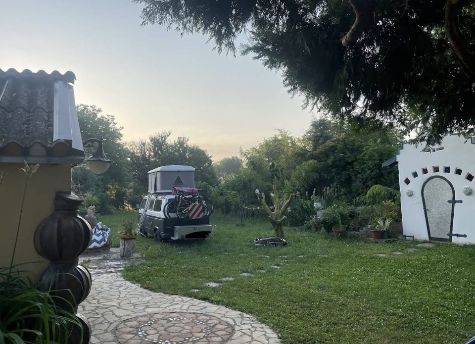 Reisemobilstellplatz: Van positioning - CYCLO CAMP - Zivotnica CAMPING