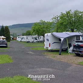 Wohnmobilstellplatz: Stellplätze am Paradies Camp