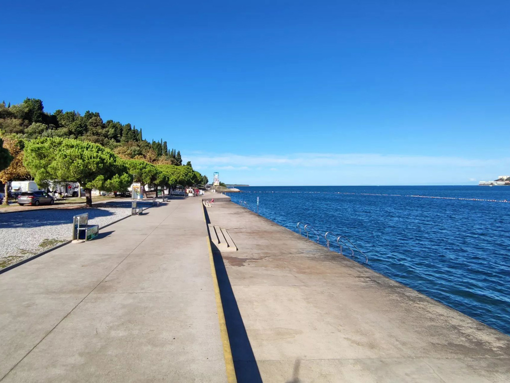 Place de parking pour camping-car - Slovénie - Campingplatz Lucija***