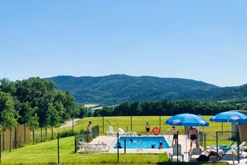 Wohnmobilstellplatz: Swimming pool - ECOCAMPING RURAL VALLE DE LA FUEVA