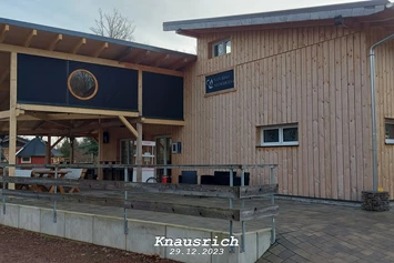 Wohnmobilstellplatz: Naturbad Niederwiesa
