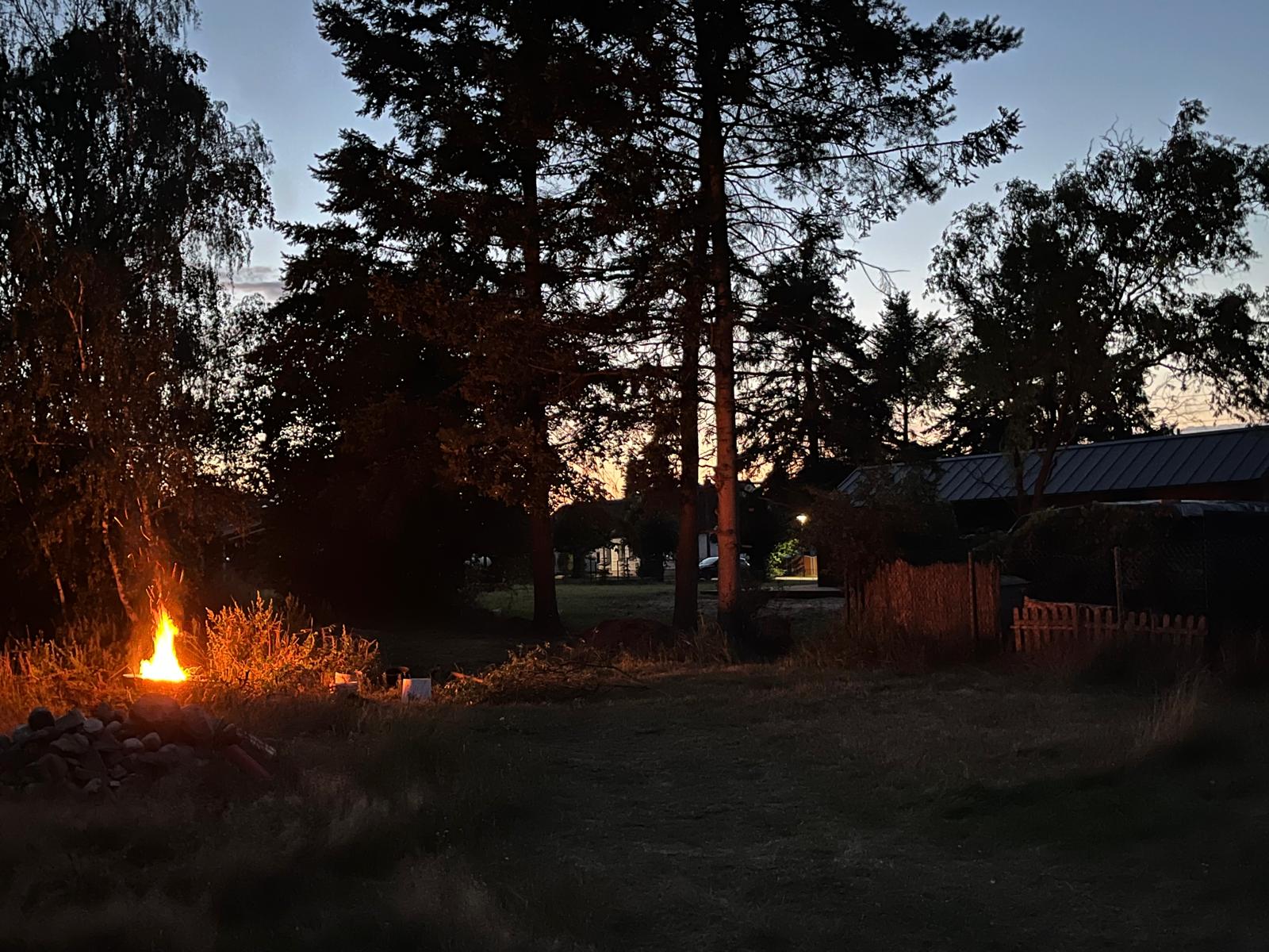 Wohnmobilstellplatz: Gemütlich am Feuer - Ruhiger Platz im Naturpark Fläming & Kultur Nähe