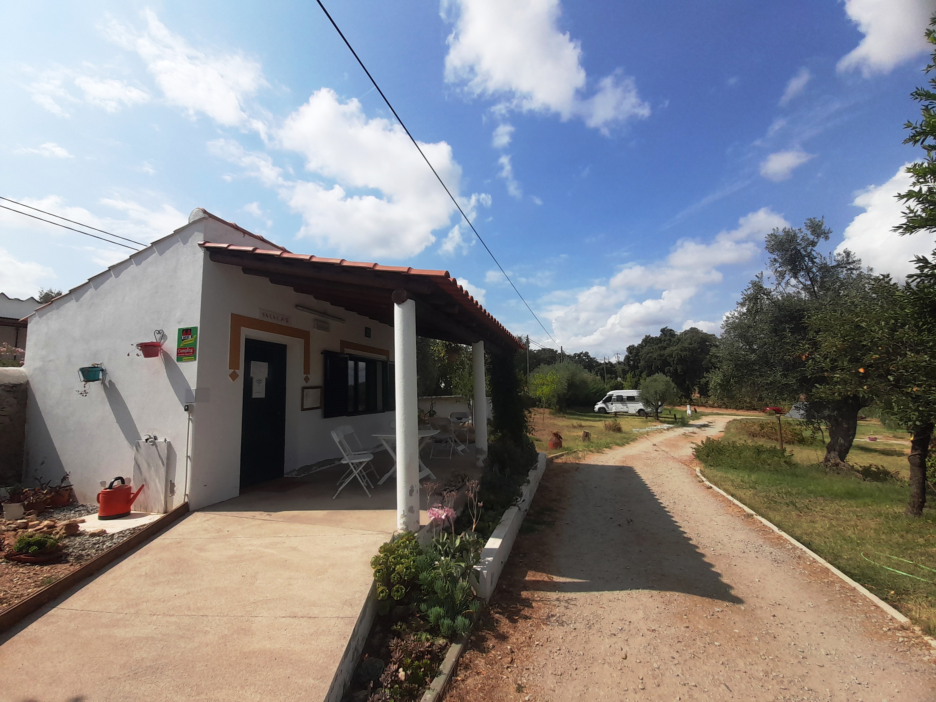 Wohnmobilstellplatz: Parque de Campismo Rural Lapa dos Gaivões