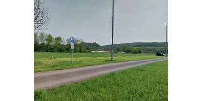 Reisemobilstellplatz - Wohnwagen erlaubt - Bischofsheim an der Rhön - Stellplatz im Wiesengrund, 97725 Elfershausen