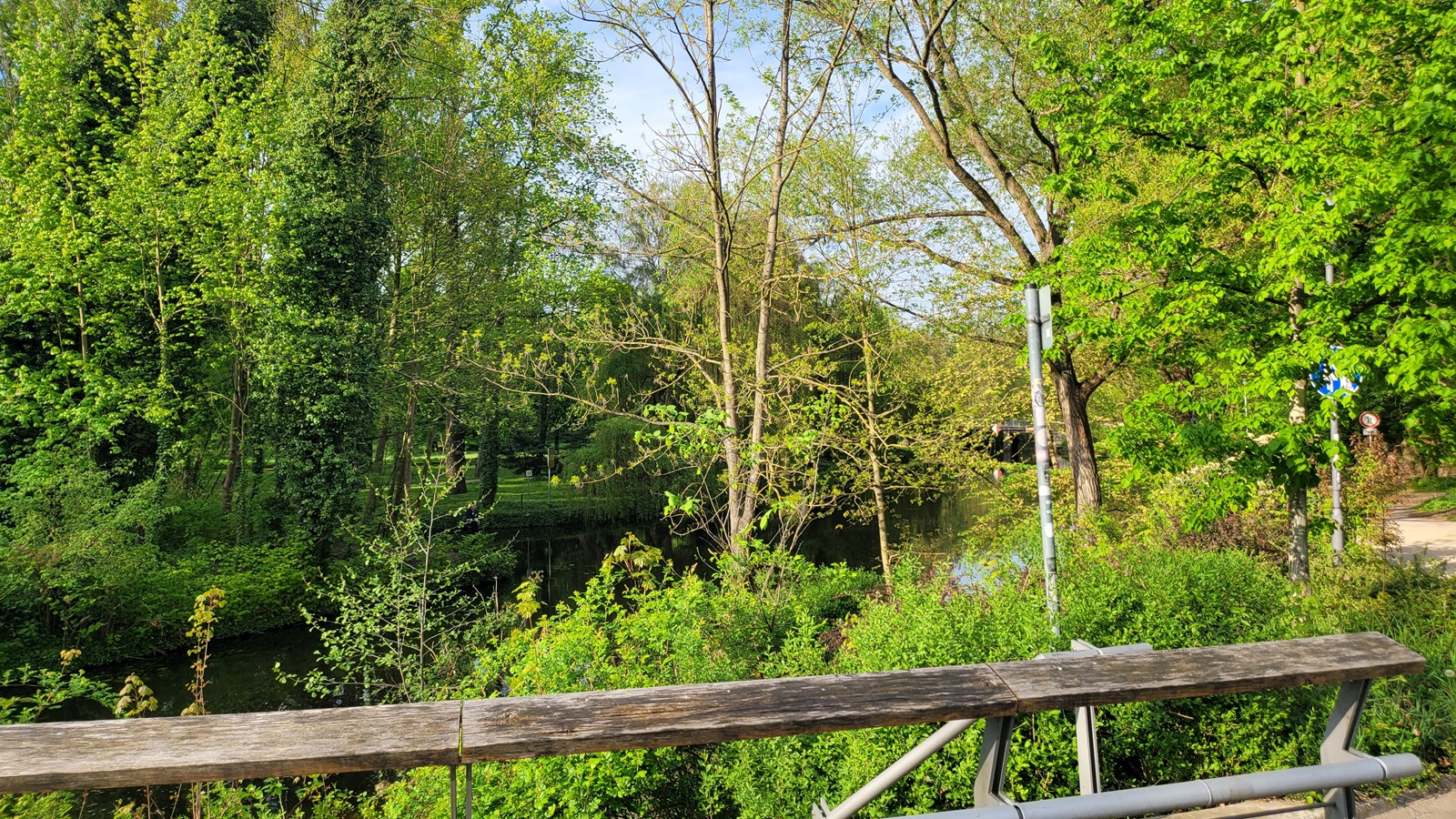 Wohnmobilstellplatz: bewachter Premium Wohnmobilstellplatz am S-Bahnhof Königs Wusterhausen b. Berlin