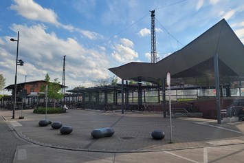 Wohnmobilstellplatz: am Busbahnhof - mein-Wohnmobilstellplatz am S-Bahnhof Königs Wusterhausen