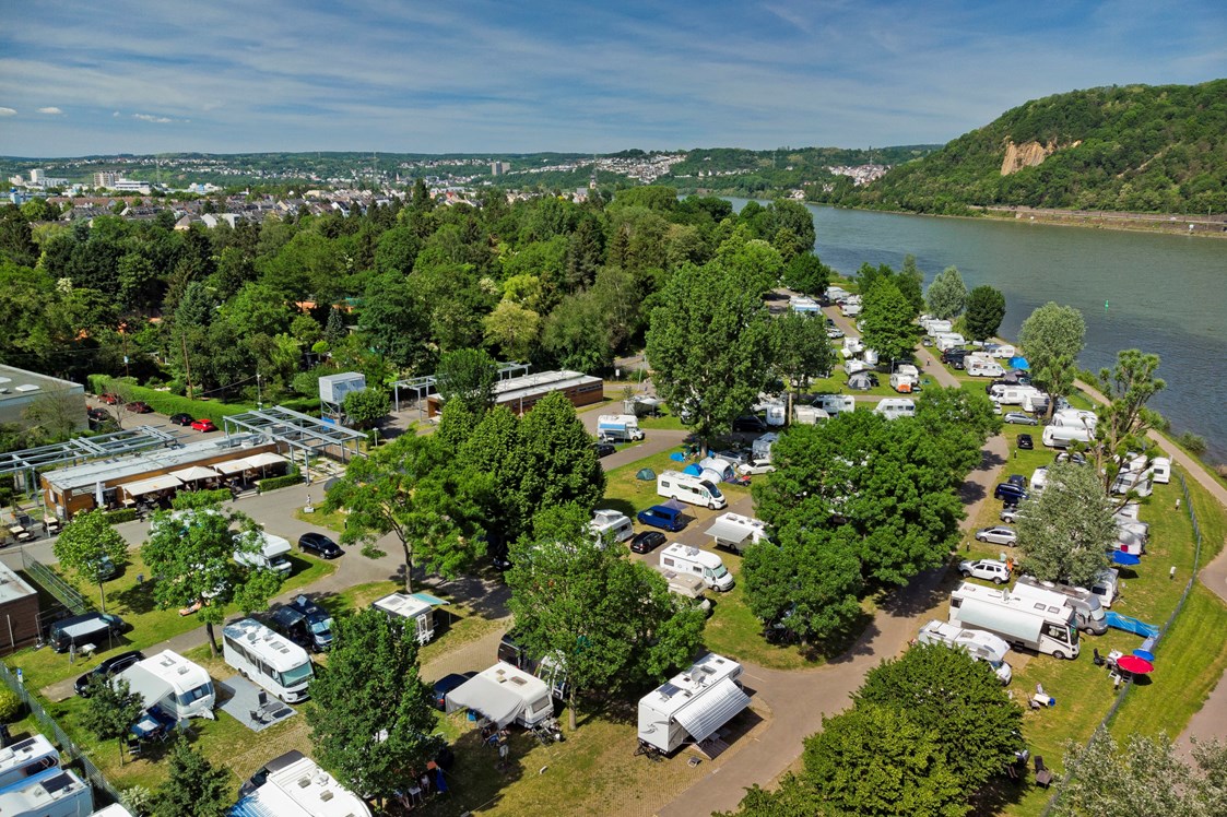Reisemobilstellplatz: Reisemobilstellplätze am KNAUS Campingpark Rhein-Mosel/Koblenz