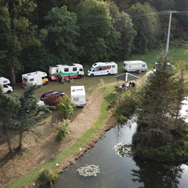 Wohnmobilstellplatz: Camperkolonne - Gästehaus Stein