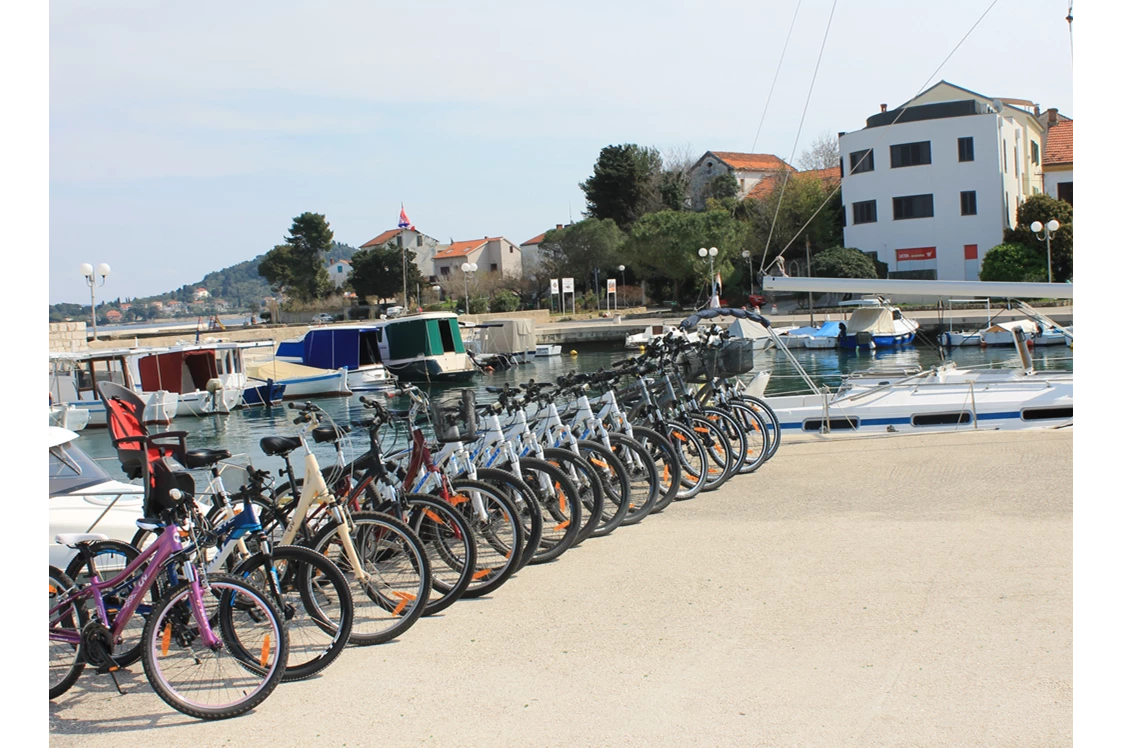 Wohnmobilstellplatz: Taber Pašman Discrete Lodging