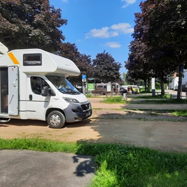 Wohnmobilstellplatz: Wohnmobilstellplatz Messe Pirmasens - Stellplatz Messe Pirmasens