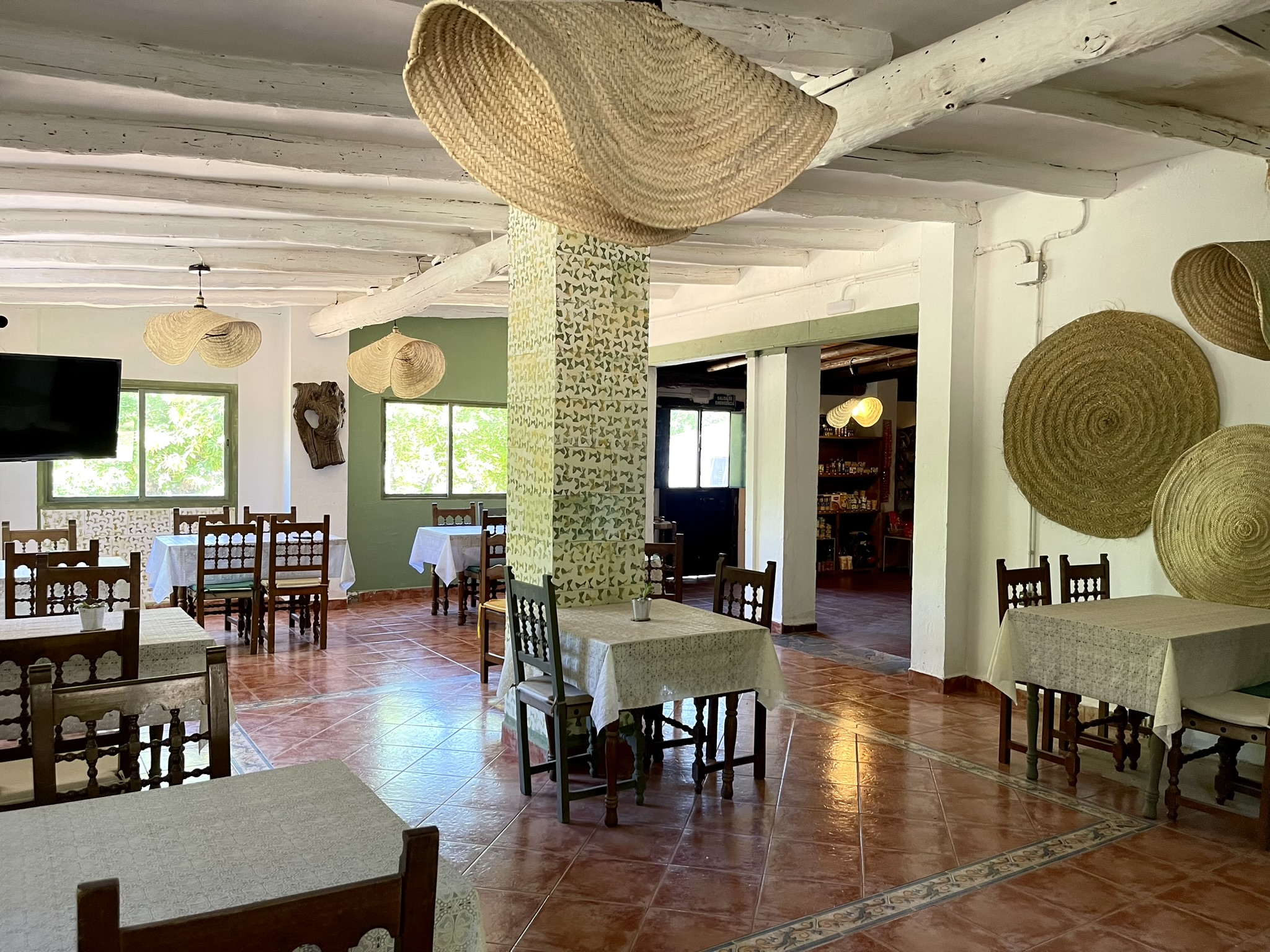 Wohnmobilstellplatz: Restaurante - Camping el Madroñal