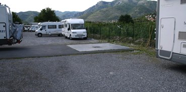 Reisemobilstellplatz - Albenga - Area Camper