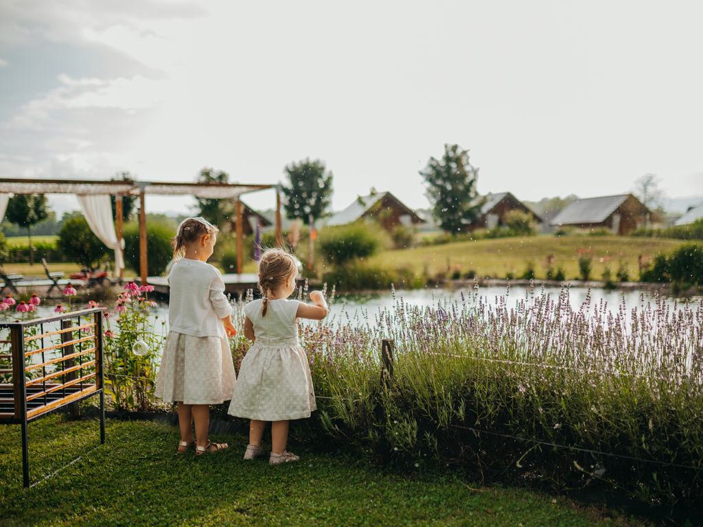 Wohnmobilstellplatz: Kolpa Resort Glamping***