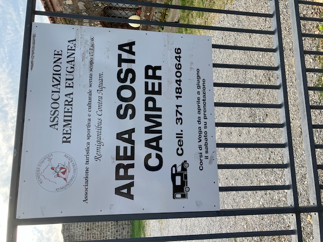 Wohnmobilstellplatz: Area sosta Camper Associazione Remiera Euganea