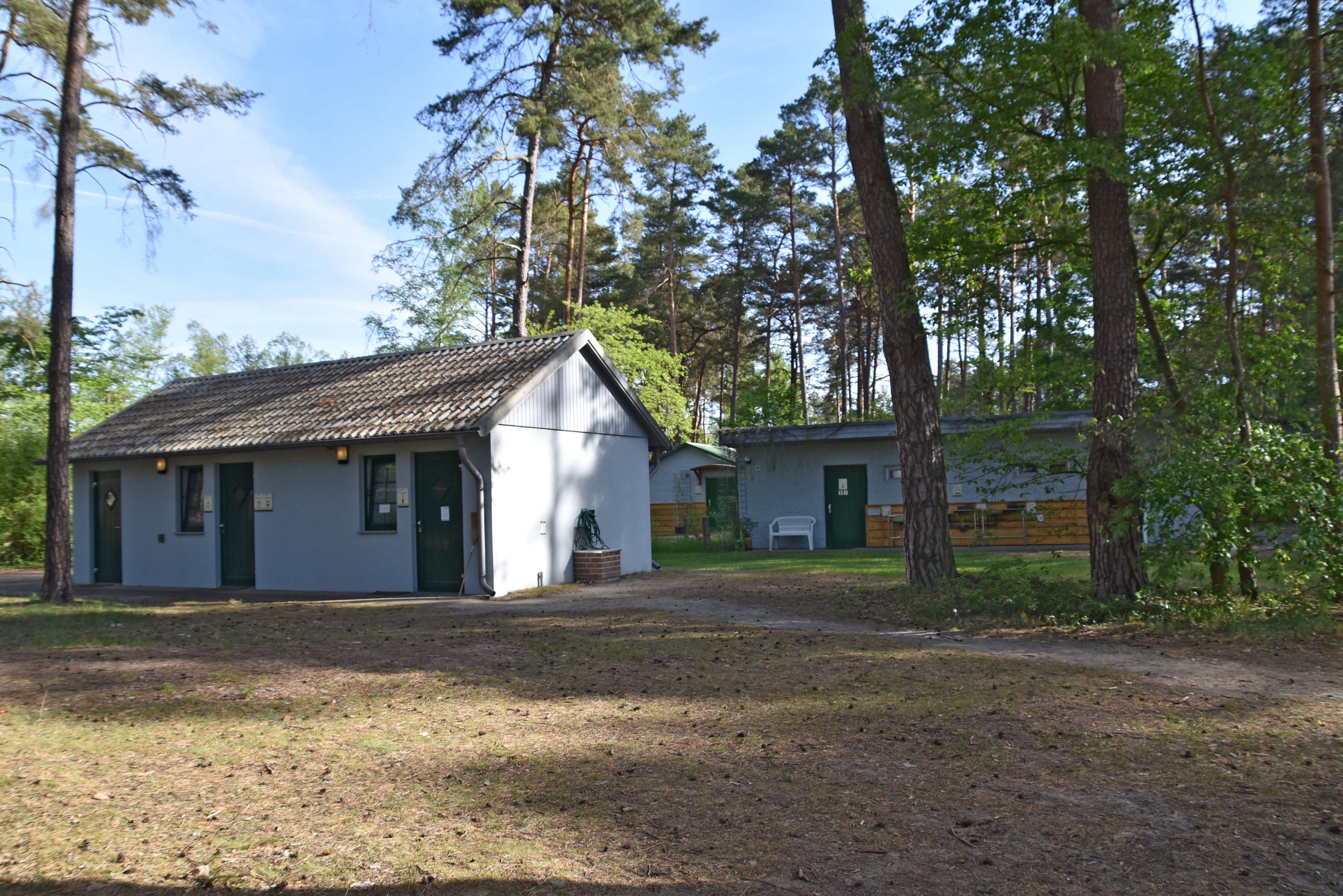 RV park - FKK-Strand - Brandenburg - Sanitärgebäude - Campingplatz an der Gubener Badewanne
