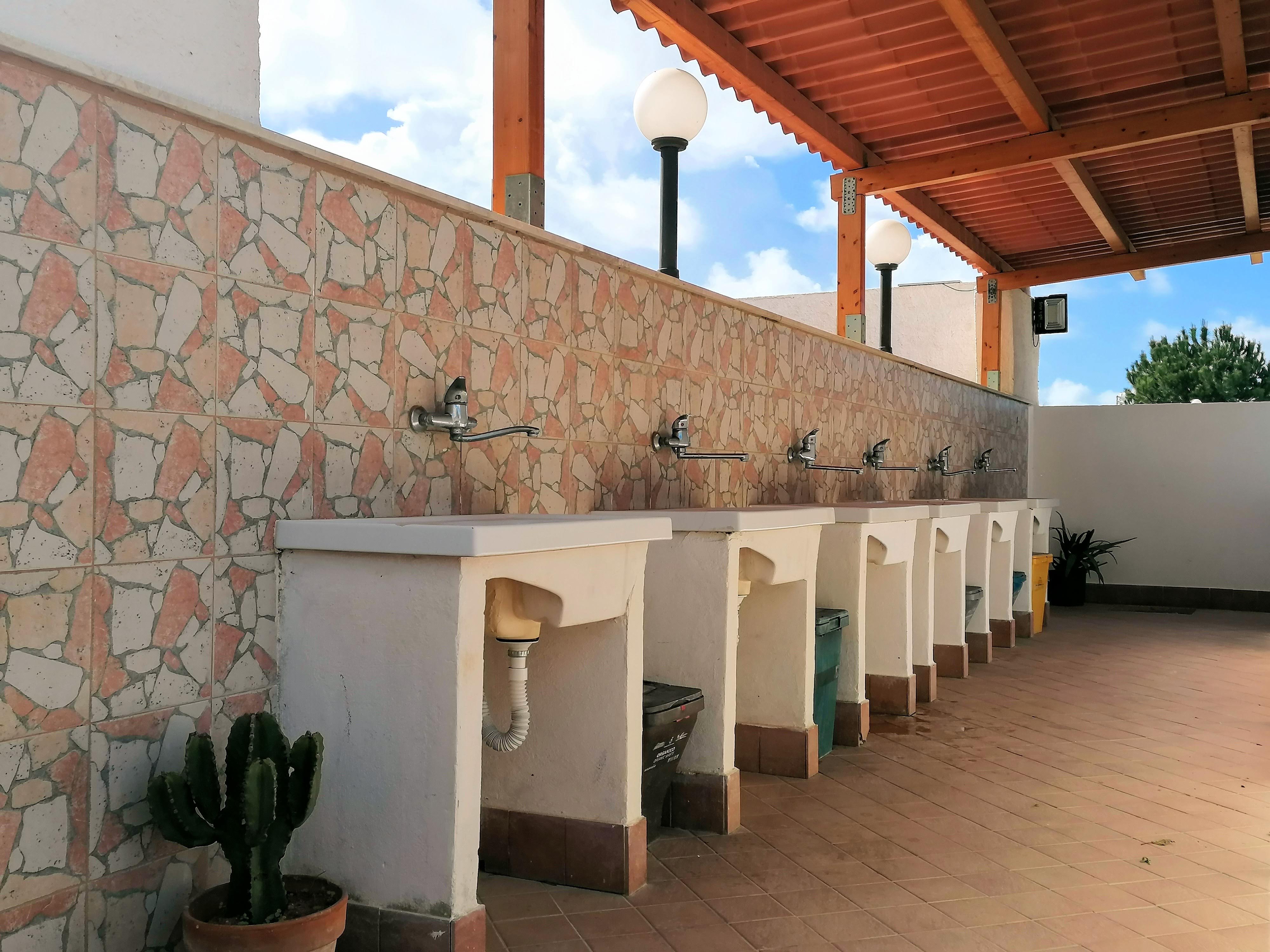 Wohnmobilstellplatz: Service  - Lilybeo Village - Camping & Residence