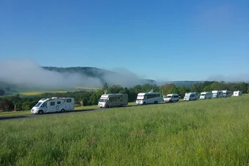 Wohnmobilstellplatz: Nebel über Saaletal  - Forellenhof 