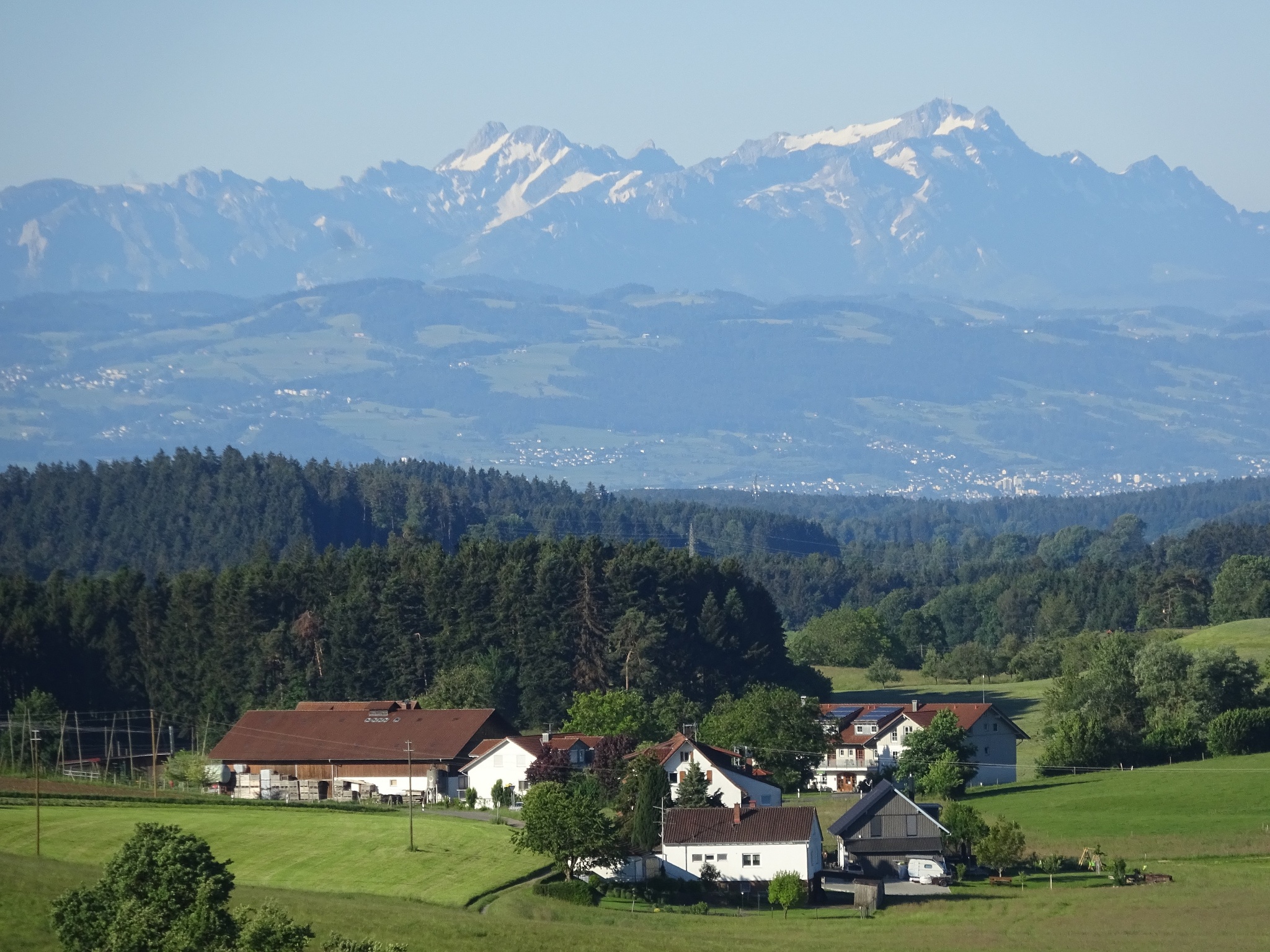 Wohnmobilstellplatz: Ferienhof Metzler im Hintergrund Säntis - Ferienhof Metzler - Vicinity